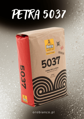 Petra 5037.png